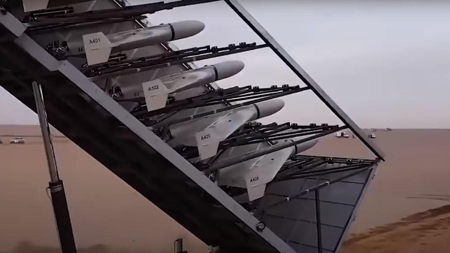 СМИ: Израиль предоставляет помощь Украине в войне против РФ, но не оружием и военной техникой